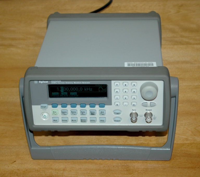 Cleaning the encoders in Agilent 33220A Function Generators D'Asaro