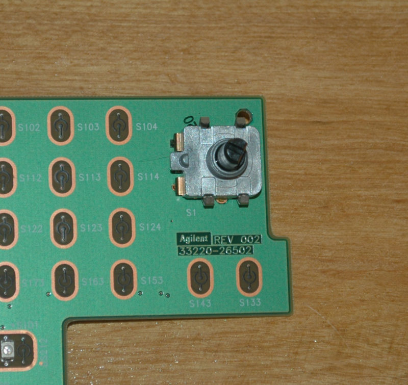 Cleaning the encoders in Agilent 33220A Function Generators | D'Asaro